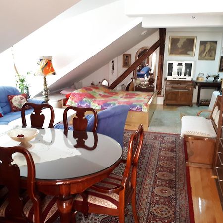 Apartment Sun Visoko Rom bilde